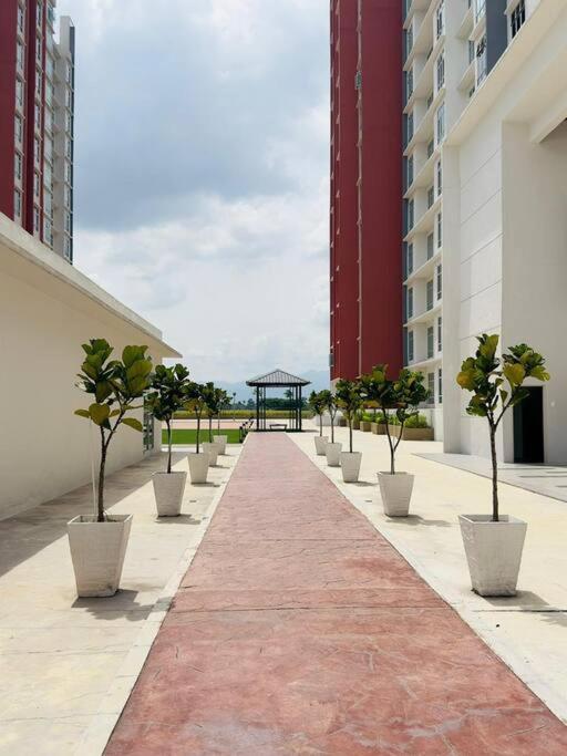 2 Ipoh With Swimming Pool Apartment