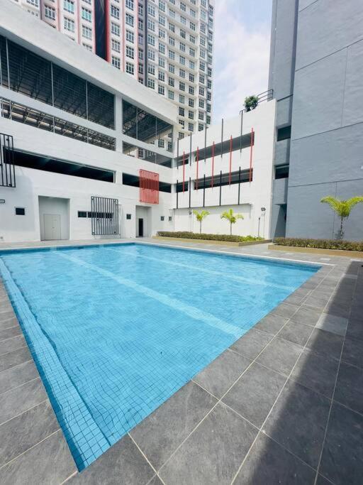Apartment 2 Ipoh With Swimming Pool Kampong Kepayang